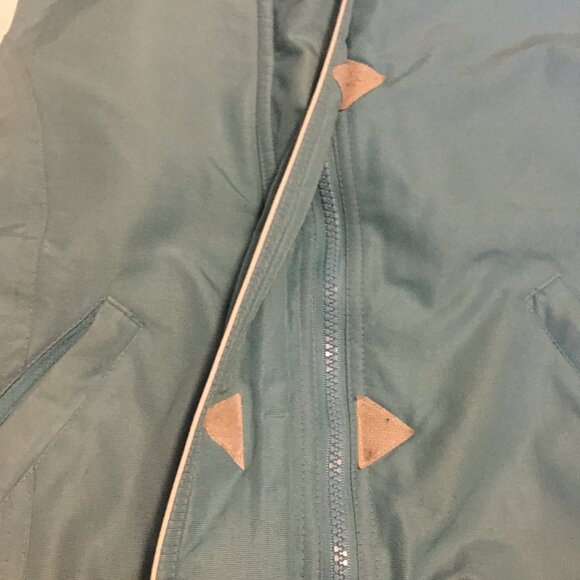 Retro Two Tone Blue Snowboarding Jacket - Picture 8 of 16